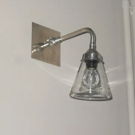 Le Seize Bed & Breakfast 4*