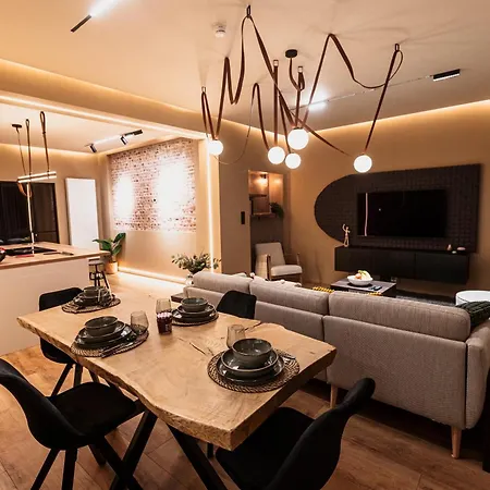 Golden Dove Luxury Apartamento *
