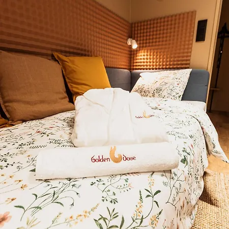 Golden Dove Luxury *