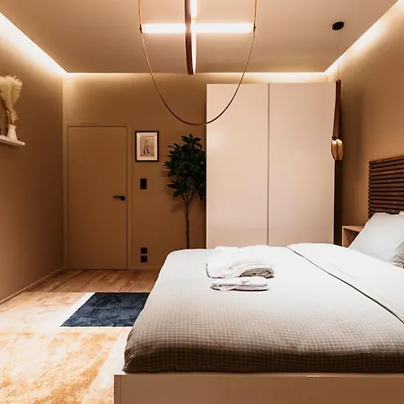 Golden Dove Luxury Apartamento