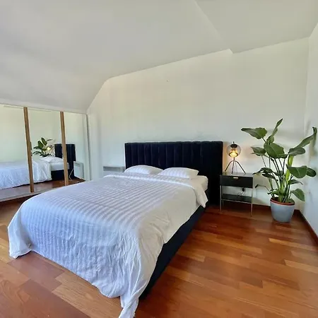 Apartamento Luxurious Panoramic Penthouse In The Heart Of Bxl Bruxelas