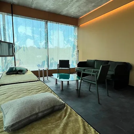 Mix --gym & Wellness For Adults Only-- 4* Bruksela