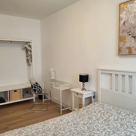 Quarto em Acomodações Particulares Eden's Private - European Quarter *