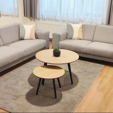 2 Bedroom In Center With Breathtaking View *