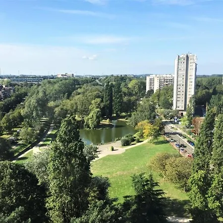 Apartment Meuble 92m2 + 2 Terrasses Brüssel