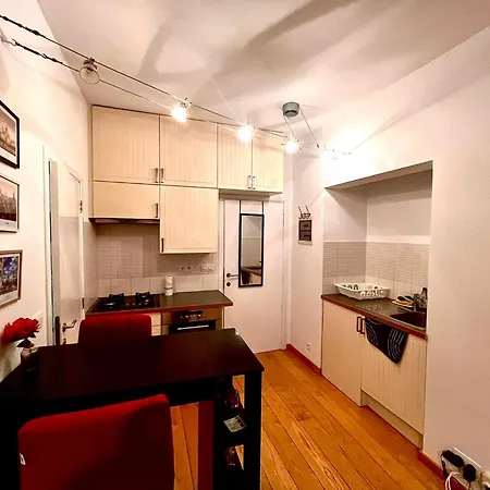 Charmant Studio - Quartier Chatelain Bruksela