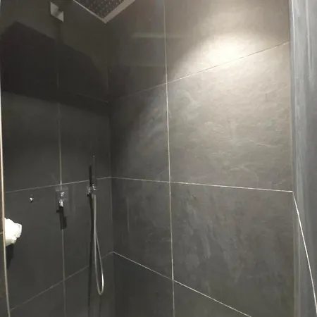 Jodi's Flat شقة *