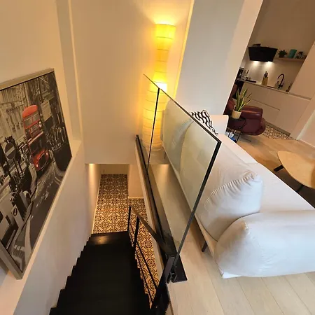 Jodi's Flat * بروكسل