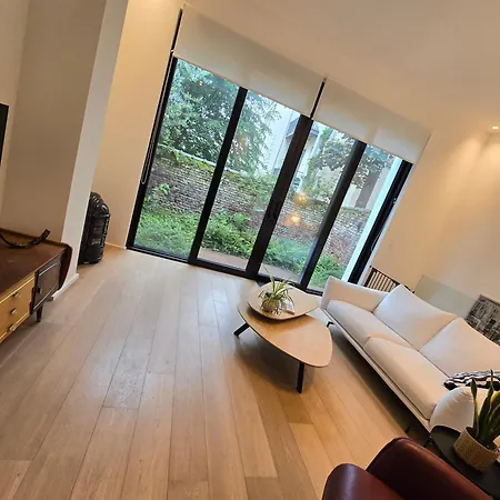 Апартаменты Jodi's Flat Брюссель