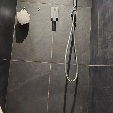 Апартаменты Jodi's Flat