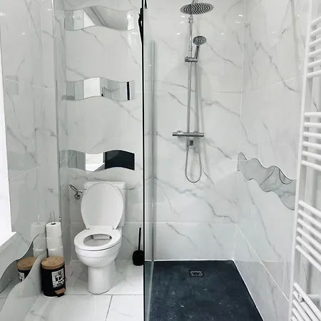 Renove Et Radieux A Appartamento