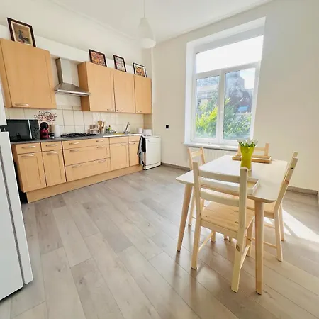 Renove Et Radieux A Bruxelles