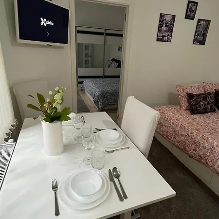 Two Bedroom Flat - Hyper Center *