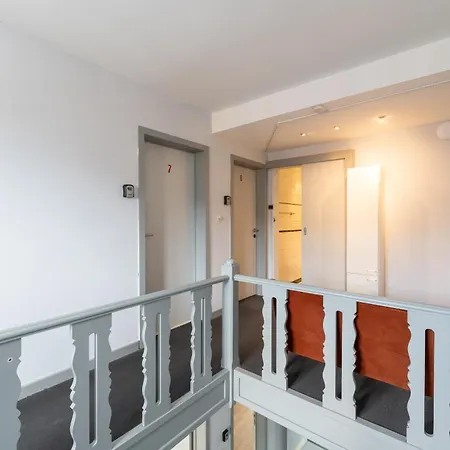 Vila La Louve - Big Place & Garden - Parking Gratuit *