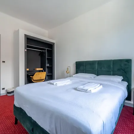 Vila La Louve - Big Place & Garden - Parking Gratuit Brusel