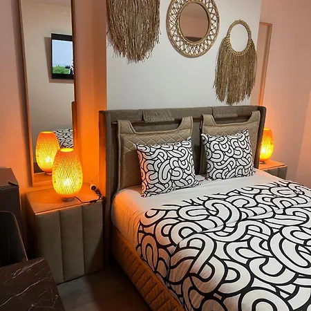 Privatunterkunft Cozy Havens In The Heart Of *