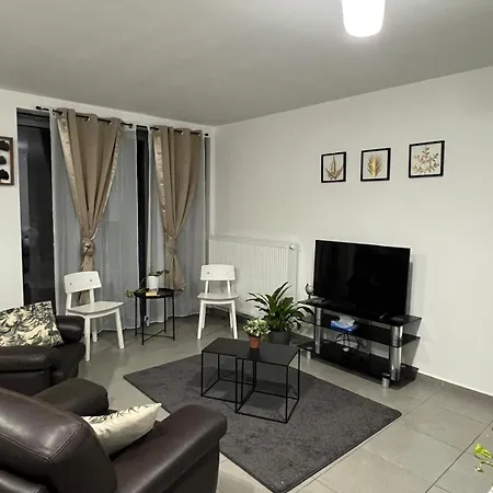 Daire Holiday 2 Central *