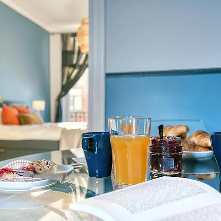 Comenstay Bed & Breakfast *