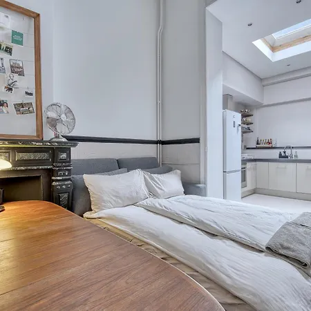 Comenstay Bed & Breakfast Brussels