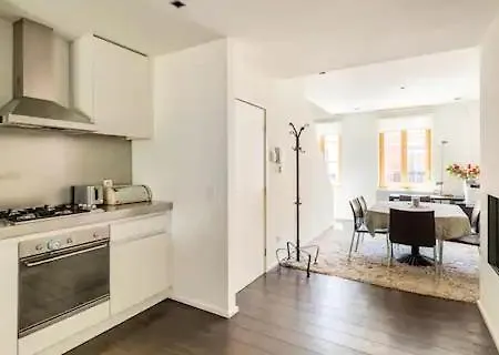 *new*premium Tranquil Close To Centre Appartement