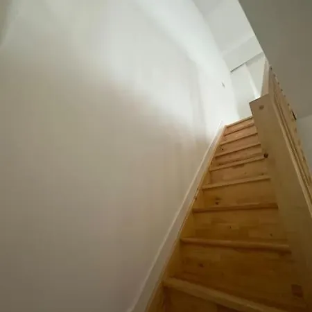 Welcome To Our Beautiful Triplex ! Apartment Brüssel