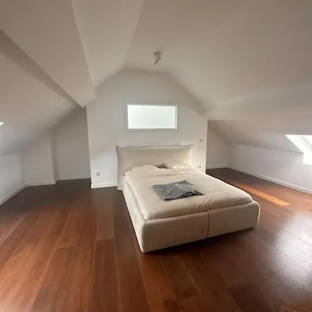 Apartment Welcome To Our Beautiful Triplex !