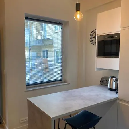 Avec Parking Gratuit Sur Place 5d *