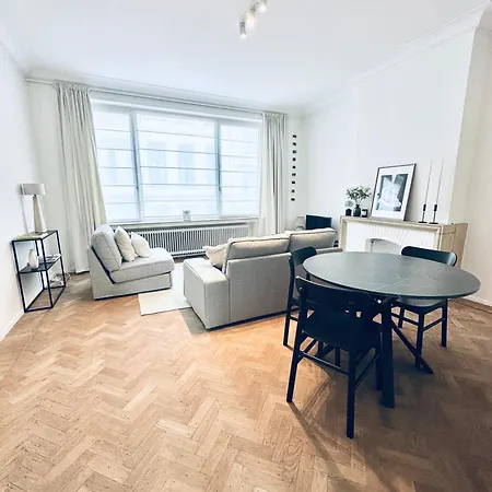 Appartamento Superbe - Quartier Louise !