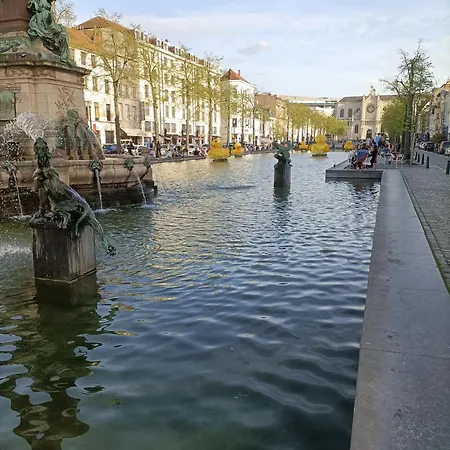 Appartement De Charme Au Coeur De Bruxelles!!