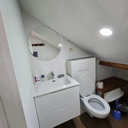 Quarto em Acomodações Particulares Fomed Bruxelas