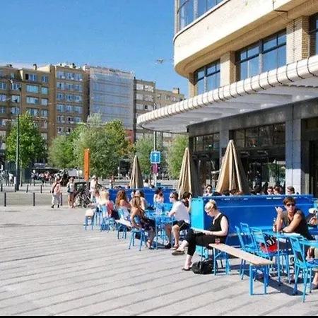 Beautiful 2 Bedroom In Place Flagey Bxl شقة بروكسل