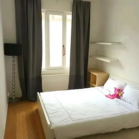 شقة Beautiful 2 Bedroom In Place Flagey Bxl