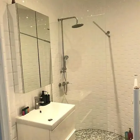 Beautiful 2 Bedroom In Place Flagey Bxl *