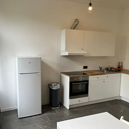 Midi Flat Daire Brüksel