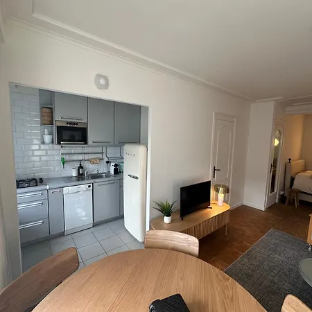 Beautiful Luxurious Studio In The Heart Of The European Quarter 公寓 布鲁塞尔