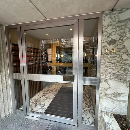 Beautiful Luxurious Studio In The Heart Of The European Quarter 布鲁塞尔
