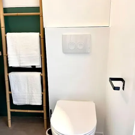 Apartment Chez Louise - A Haven Of Peace In Brussels