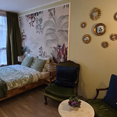 Cosy Quartier Louise 아파트 브뤼셀