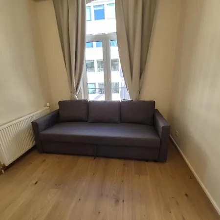 Modern Near Avenue Louise *