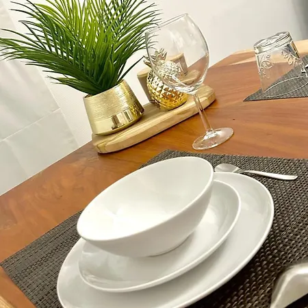 Charming Two Bedroom Flat - Nato - * Bruselas