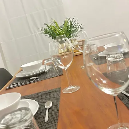 Apartamento Charming Two Bedroom Flat - Nato - *