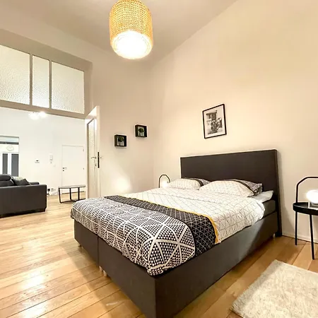 Charming Uccle - 1 Bedroom Brüsszel