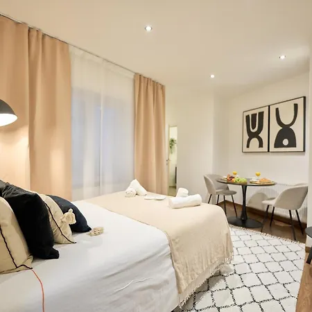 Compact & Stylish In Apartment Brussels