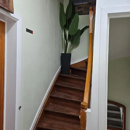 Friend House *