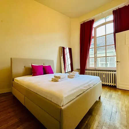 Manneken View Апартаменты *