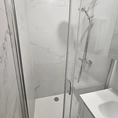 דירה Cosy General Henry בריסל