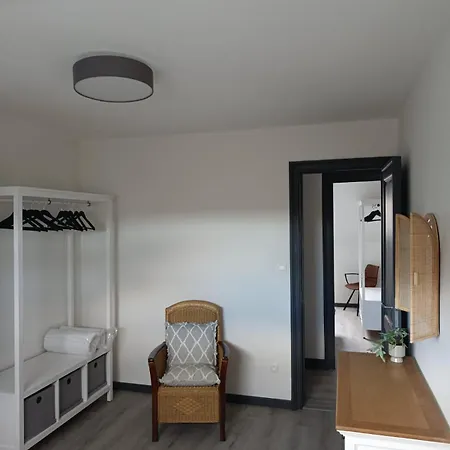 アパート Modern Triplex 140m2 - 4 Bedrooms, 1 Living & 2 Bathrooms - 8 People In