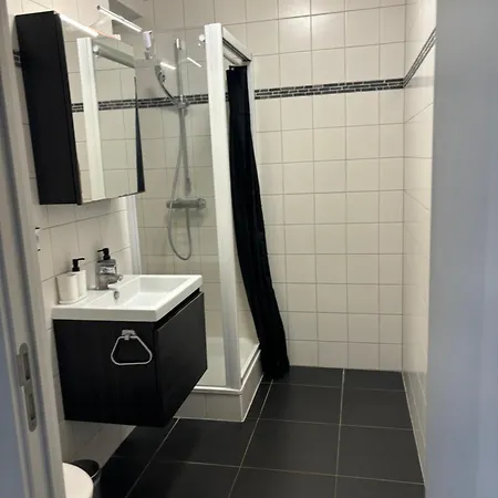 Beautiful In Center *