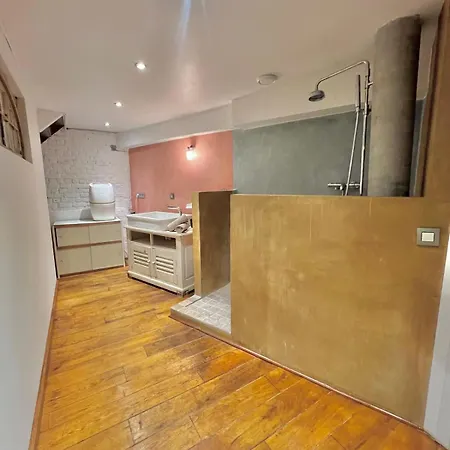 Etonnante Maison Au Style Unique A Bruxelles! 펜션