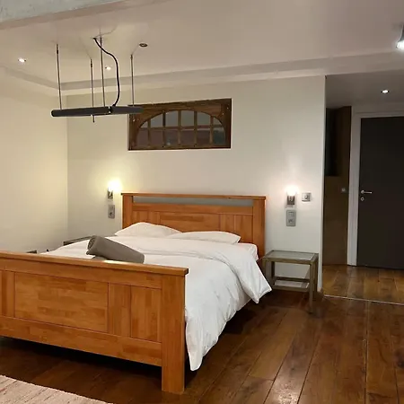 Etonnante Maison Au Style Unique A Bruxelles! Vakantiehuis *